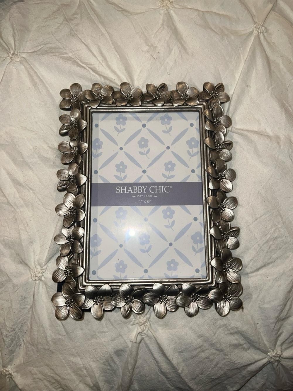Shabby Chic Pic frame 4 X 6 Open Box